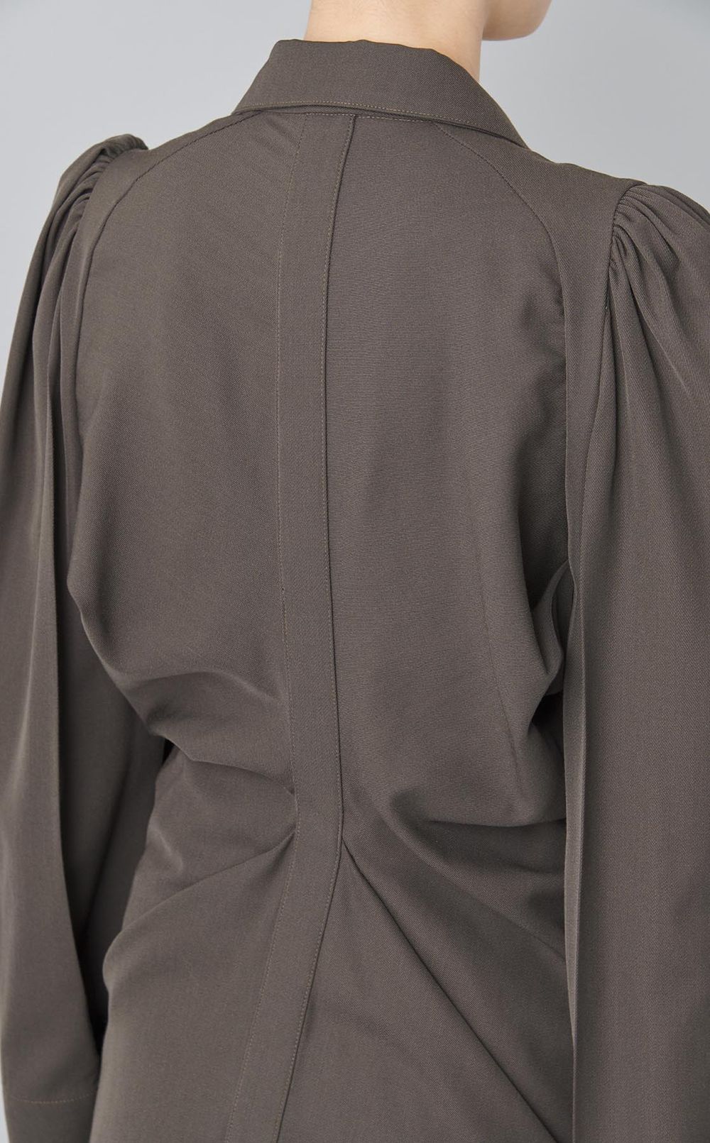 パフスリーブバックギャザーワンピース