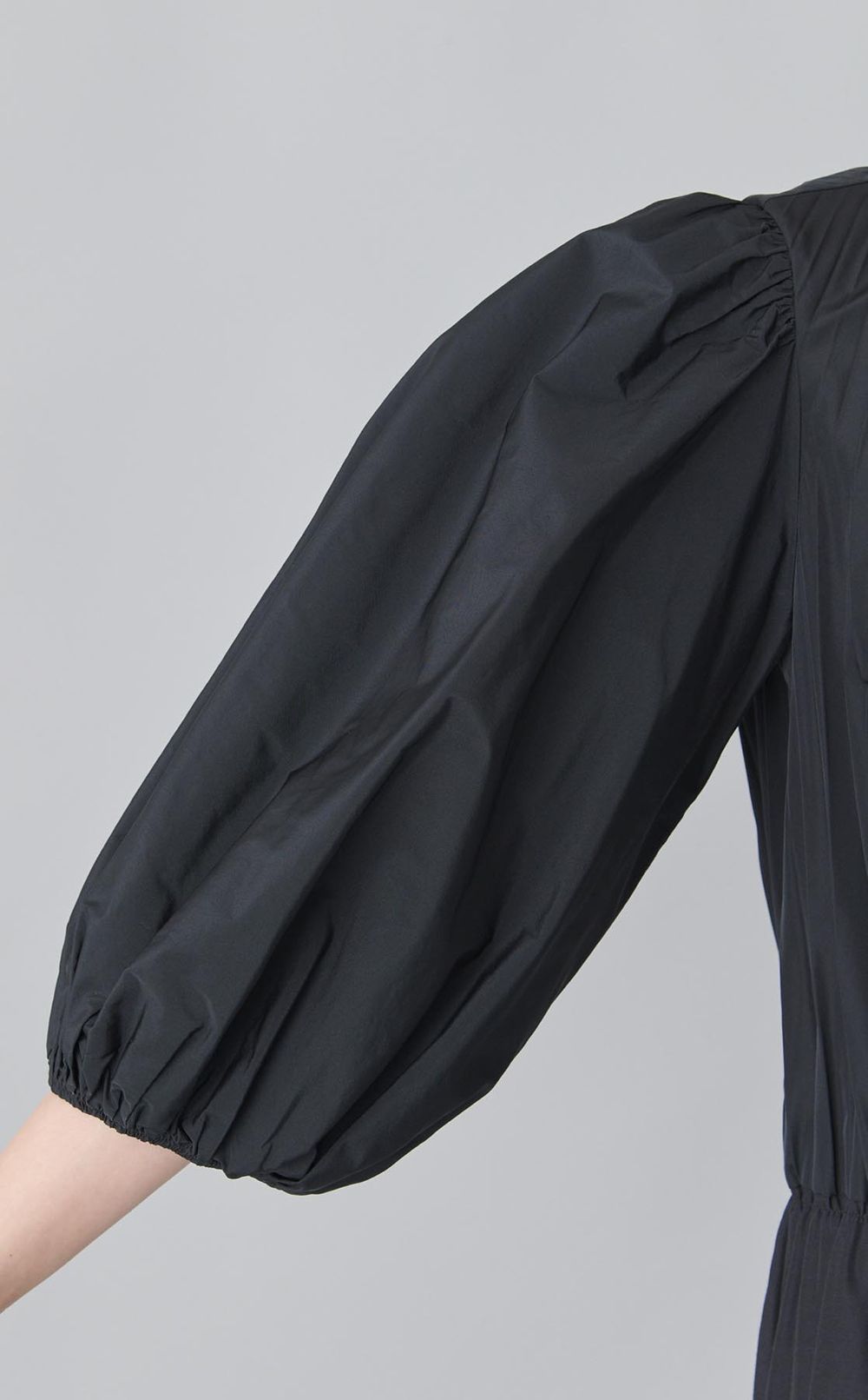 【reADdress】パフスリーブワンピ