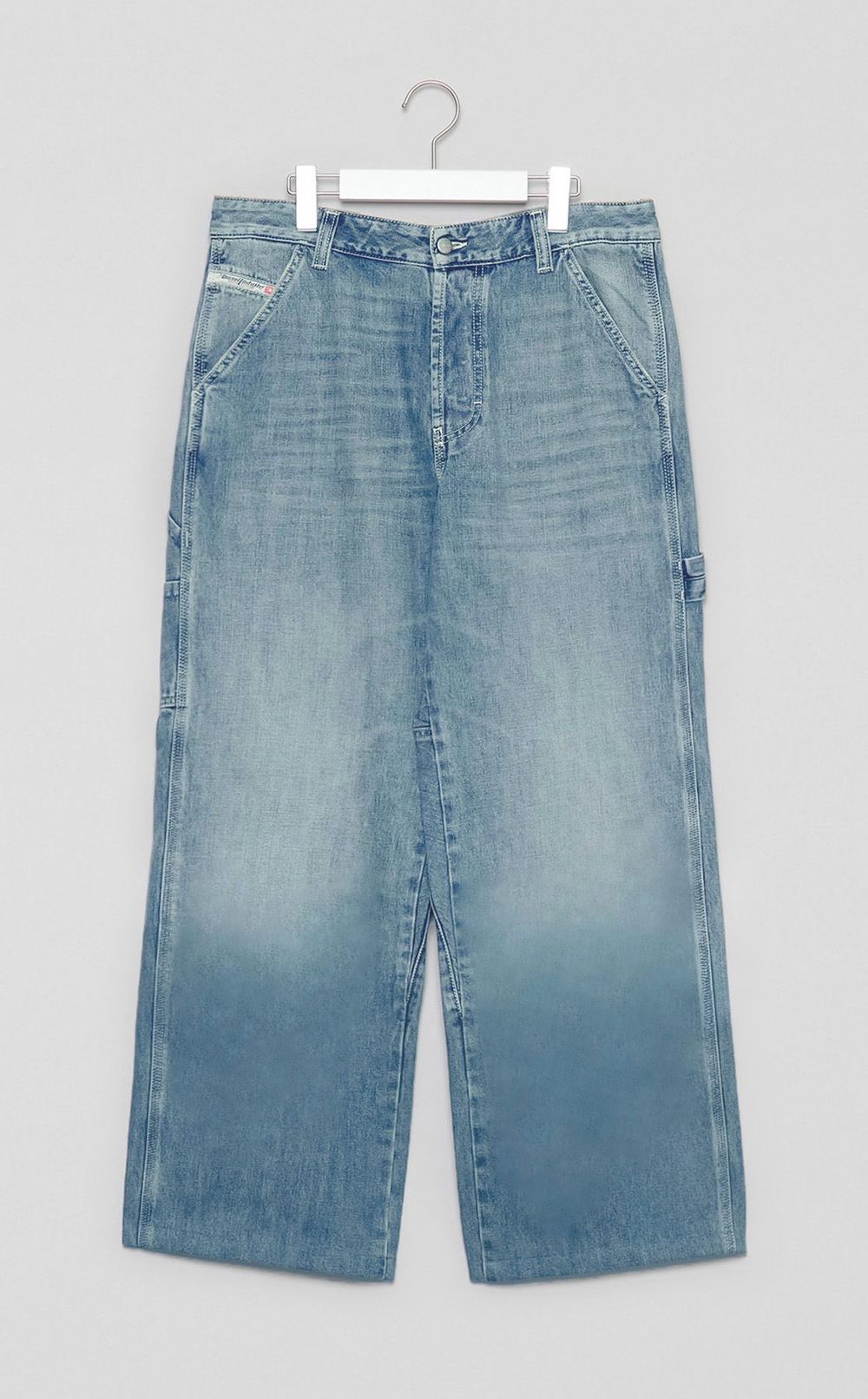 ストレートデニム