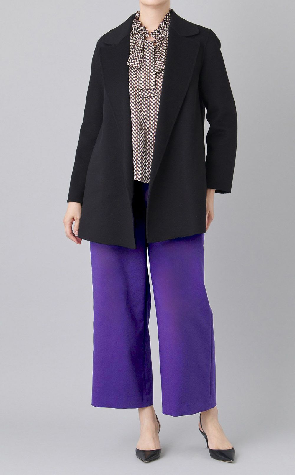 ストレッチセミワイドパンツ