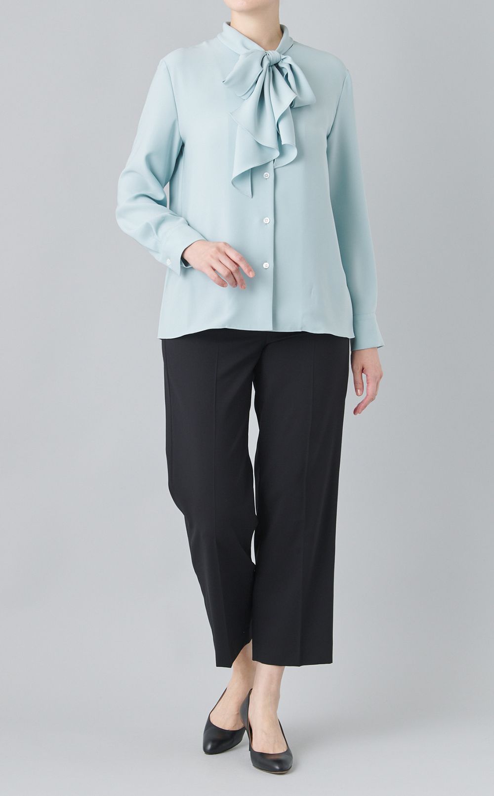 トレーサブルウールパンツ