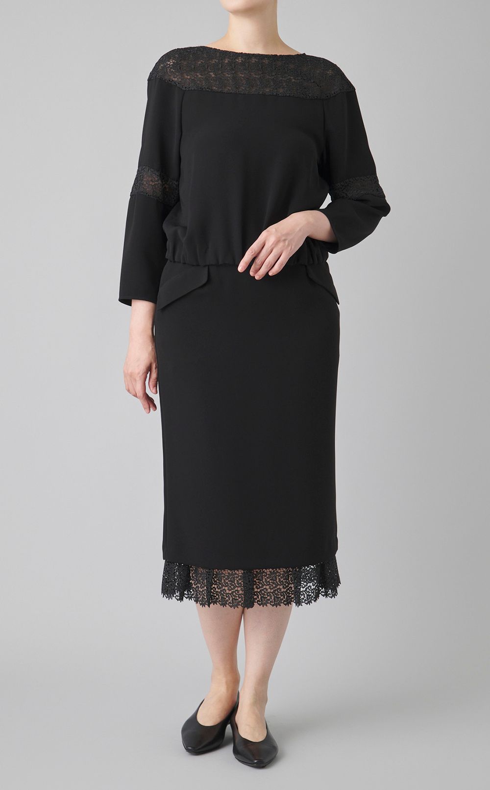 レースドッキングブラウス