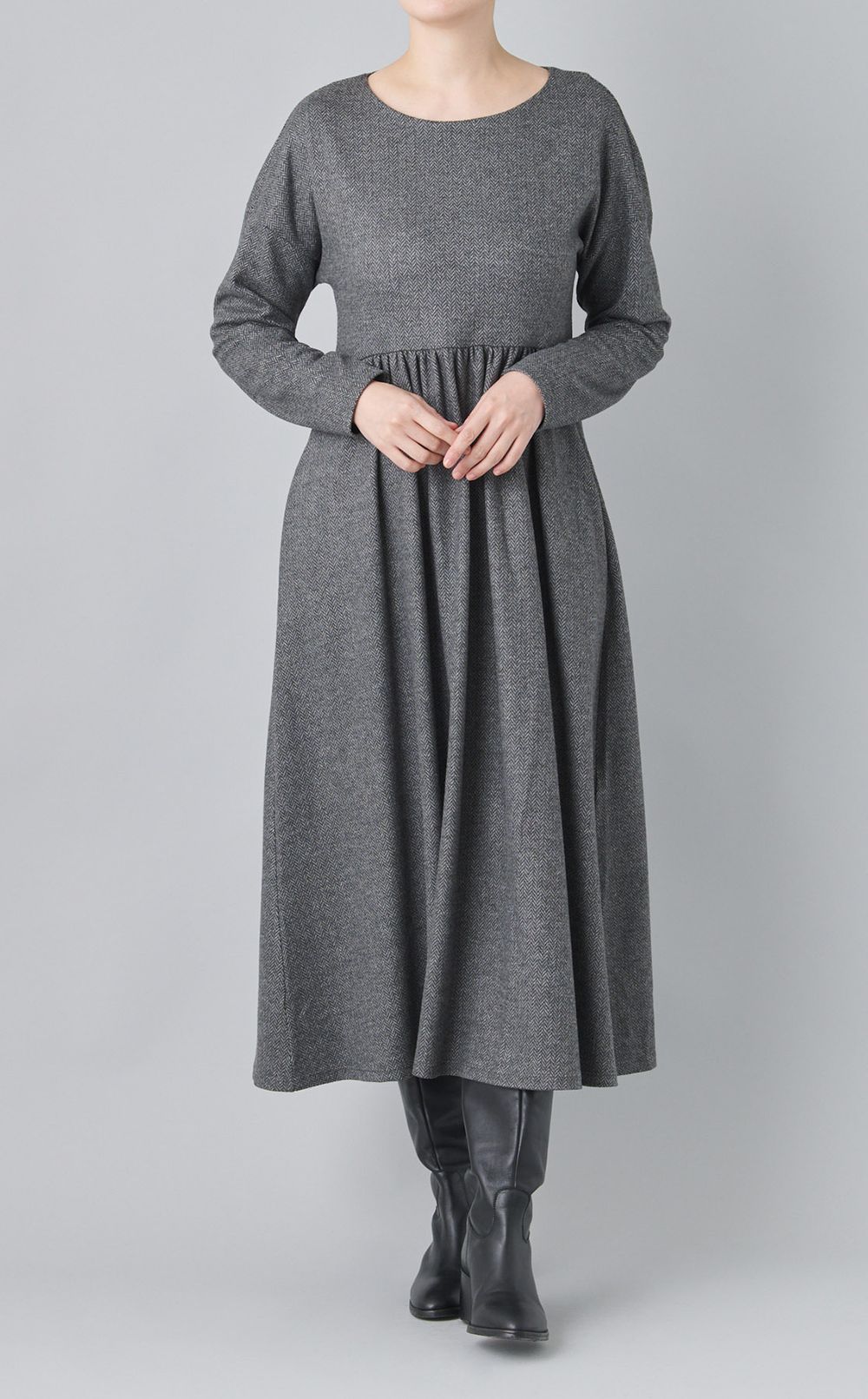 ヘリンボーンギャザーワンピース