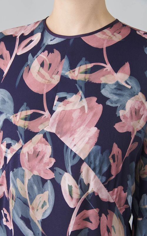 フラワープリントタックワンピース