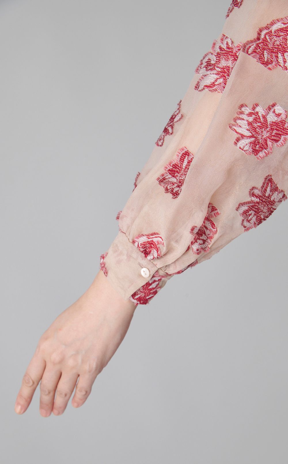 カットフラワーボウタイブラウス