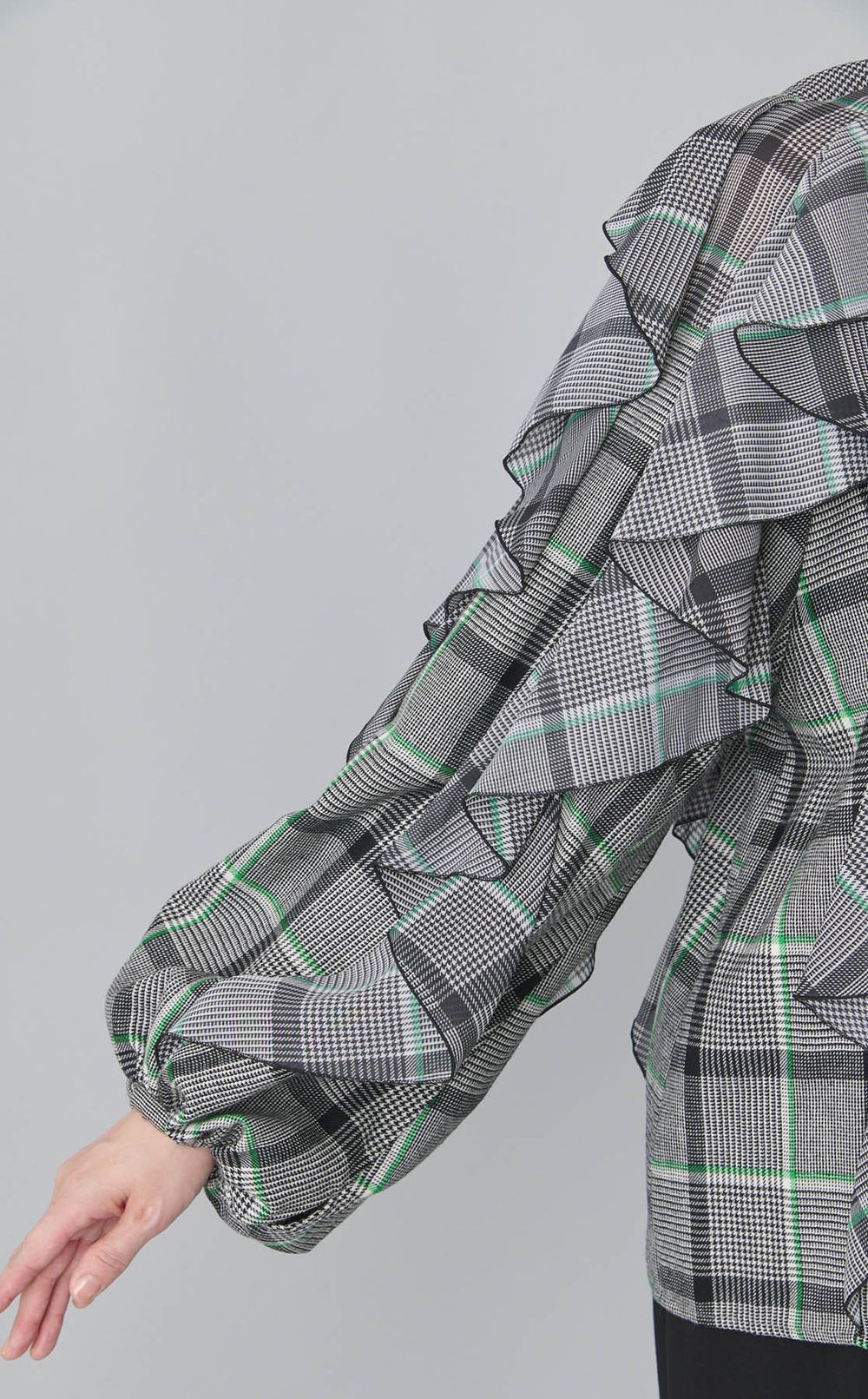 チェックプリントラッフルブラウス