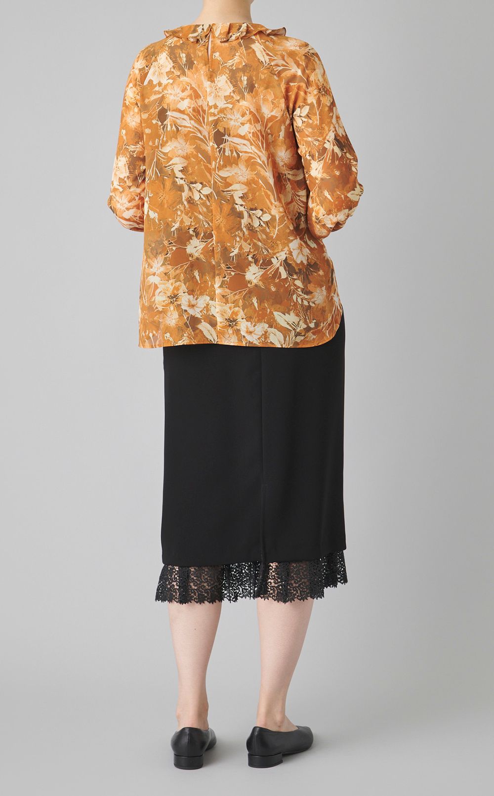 フィオーレプリントフリルブラウス