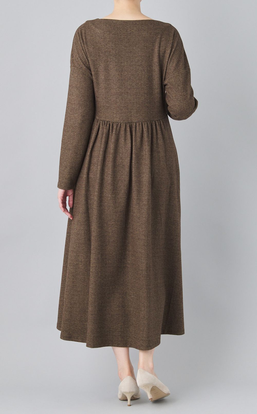 ヘリンボーンギャザーワンピース