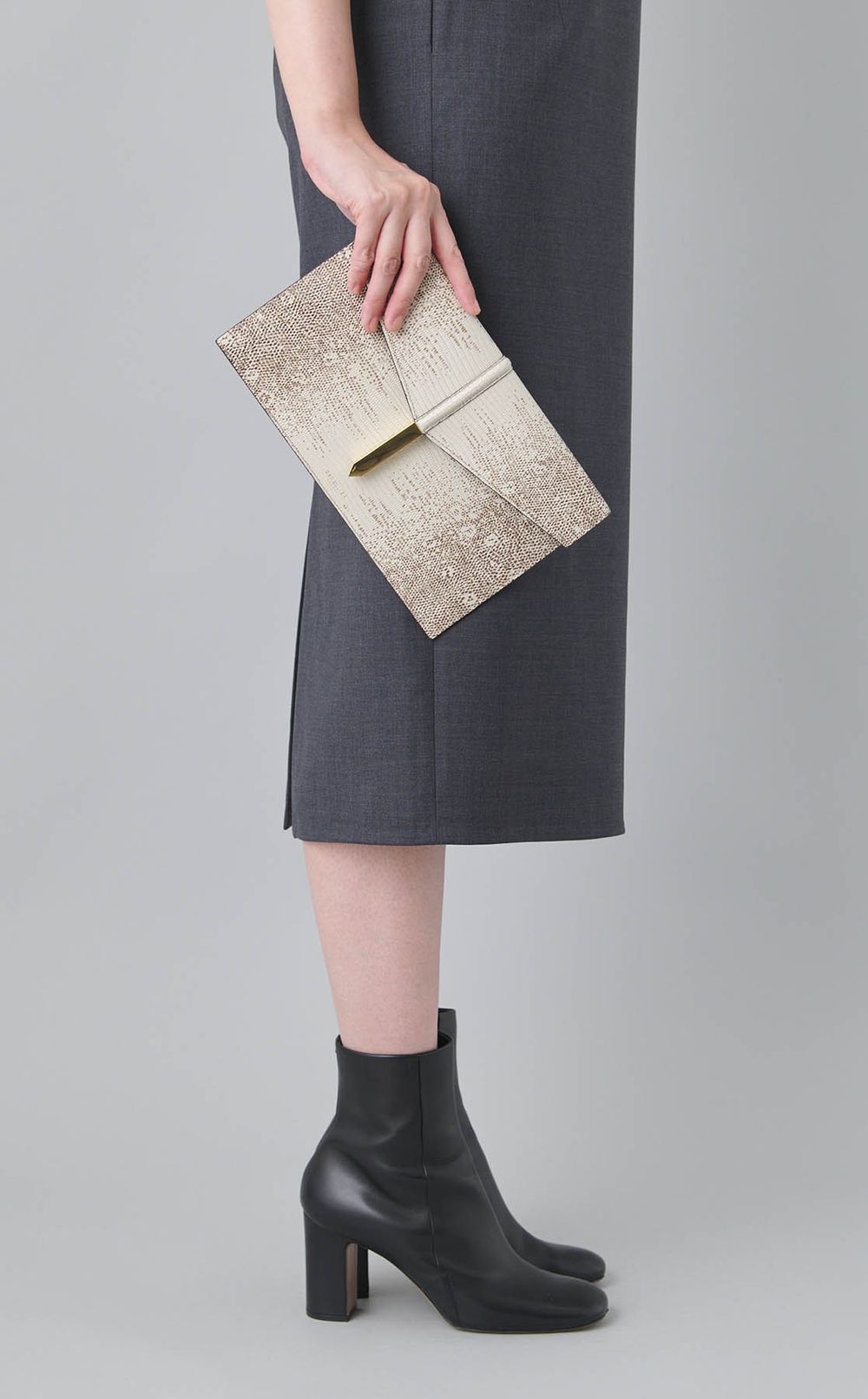 The Tokyo クラッチバッグ