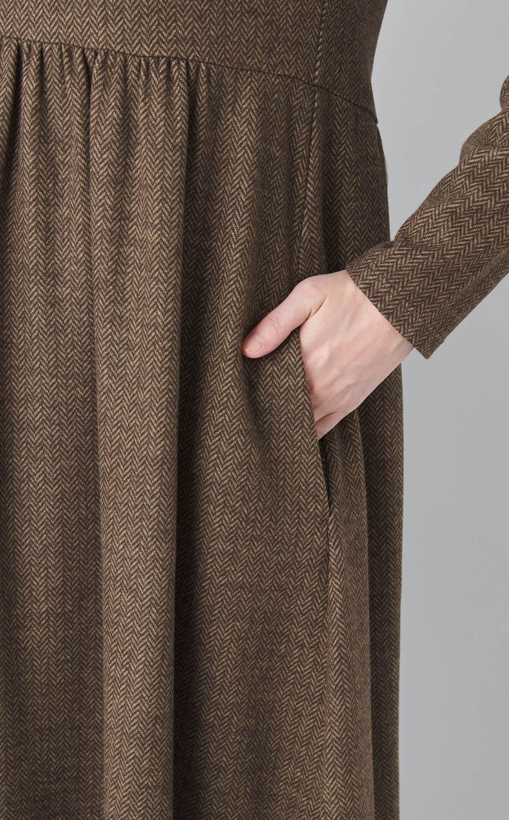 ヘリンボーンギャザーワンピース