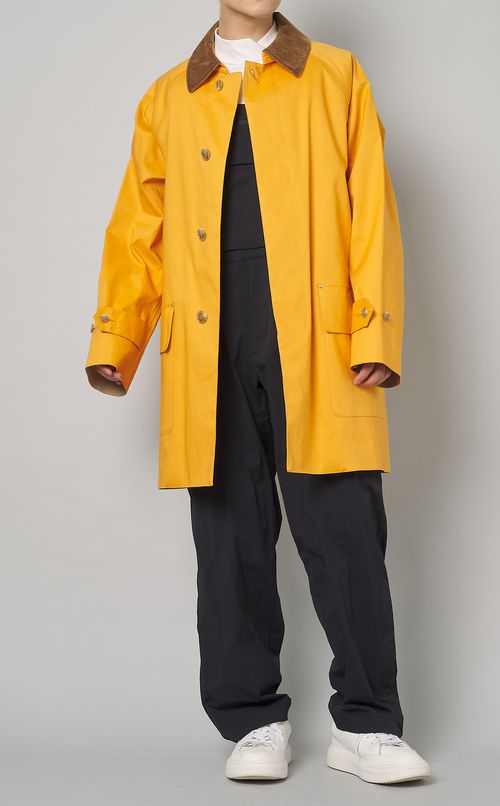 コービーミドルコート