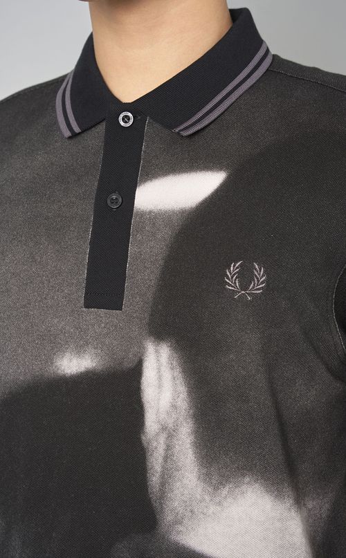 グラフィックショートスリーブポロシャツ