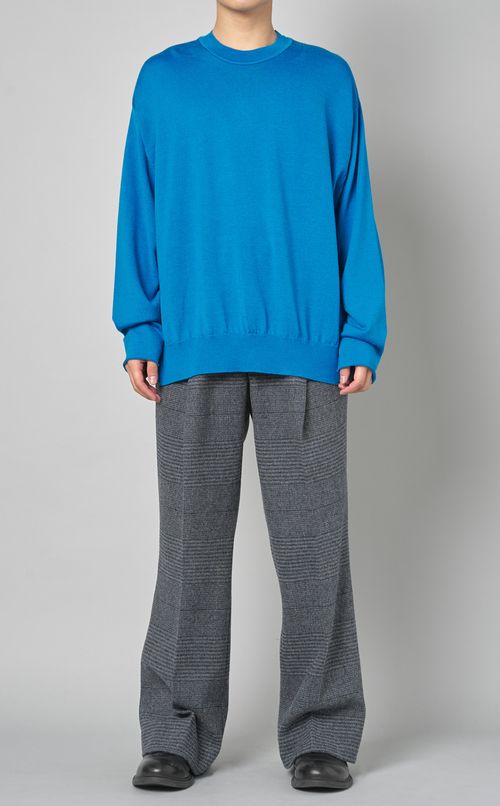 クルーネックニットプルオーバー