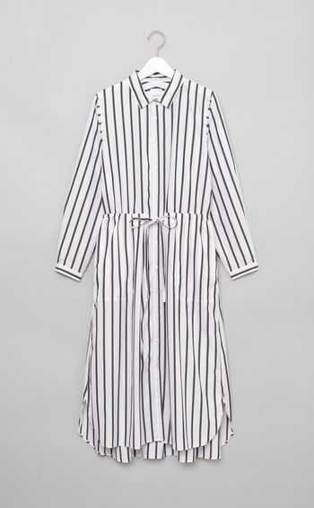 バックタックシャツワンピース