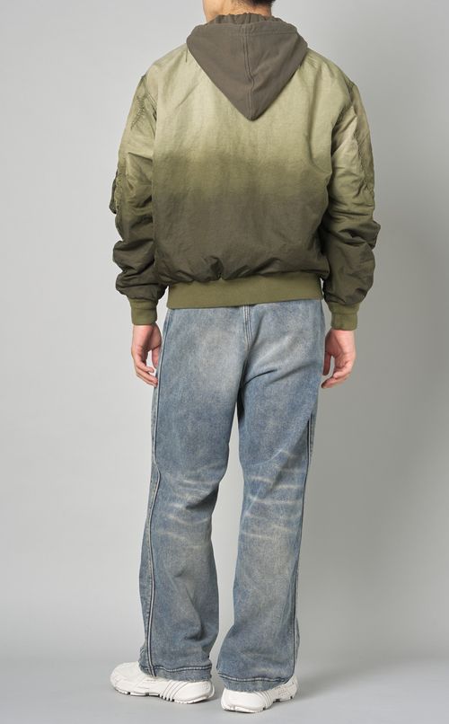 グラデーションMA-1ブルゾン