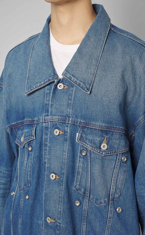 オーバーサイズデニムジャケット