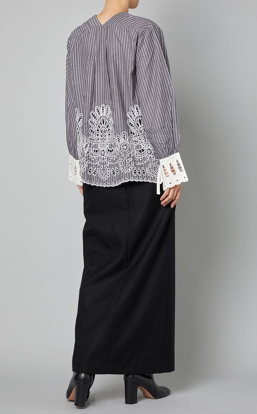 レースストライプVネックブラウス