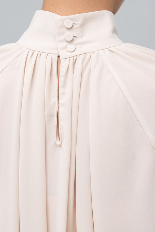 ハイネックギャザーブラウス