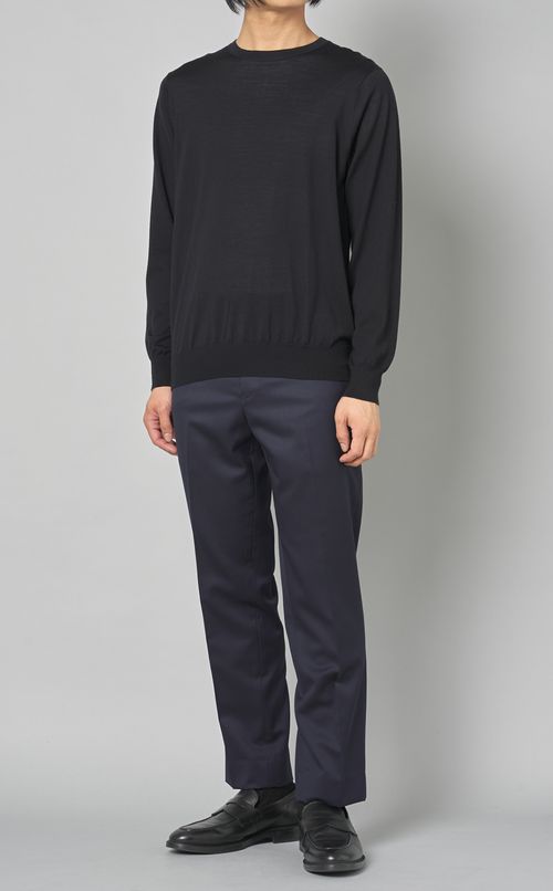 スーパーファインウールクルーネックニット