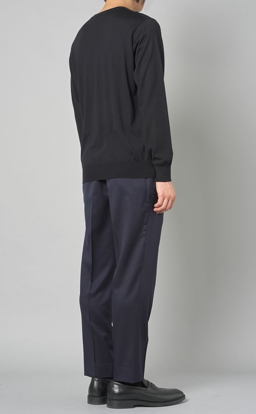 スーパーファインウールクルーネックニット