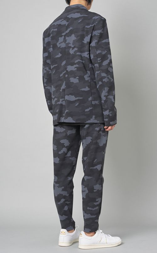 カモフラージュプリントジャケット