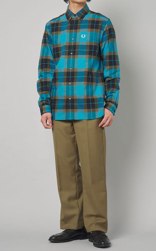 タータンチェックシャツ