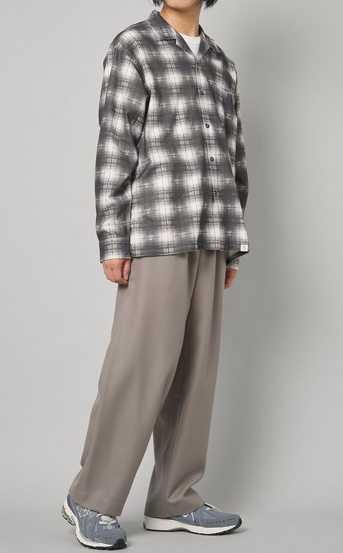 ベルテッドワイドトラウザー