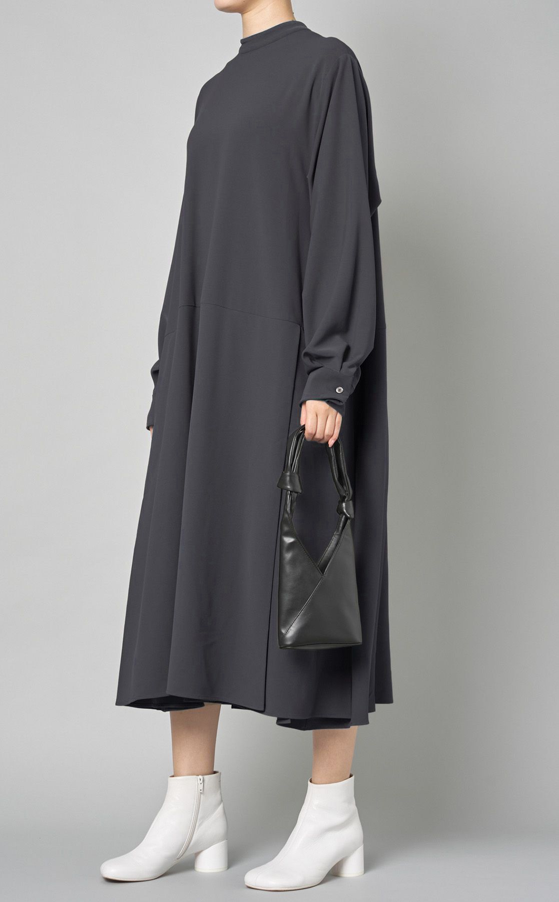 MM6 Maison Margiela｜ハイネックAラインミディワンピース