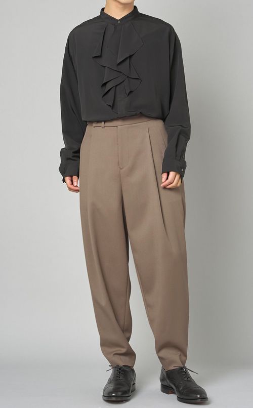 ウールツイルテーパードパンツ