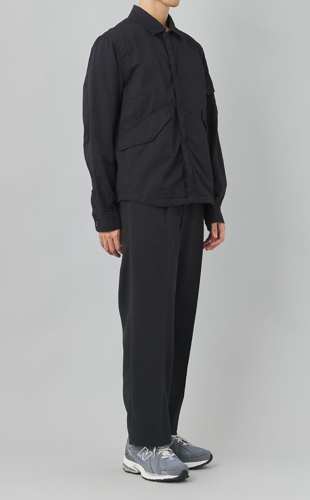 ワンタックストレートパンツ