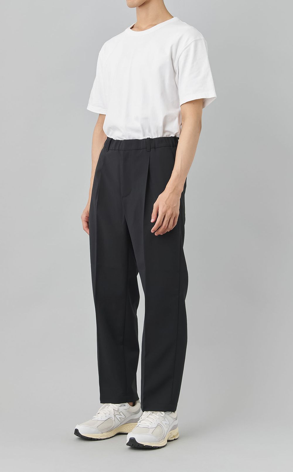 ワンタックストレートパンツ