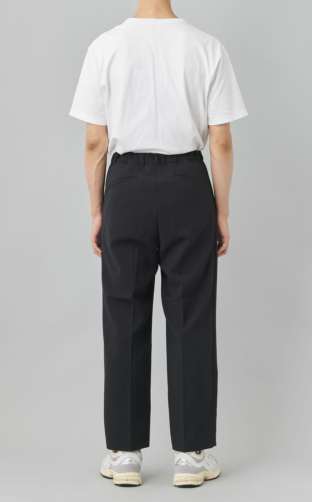 ワンタックストレートパンツ