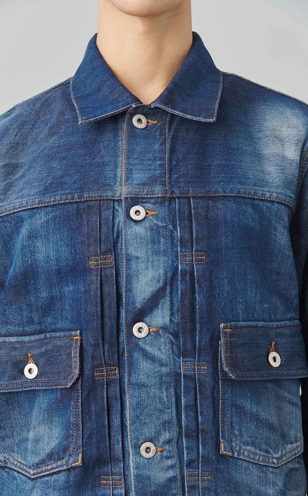 ダーティーデニムトラッカージャケット
