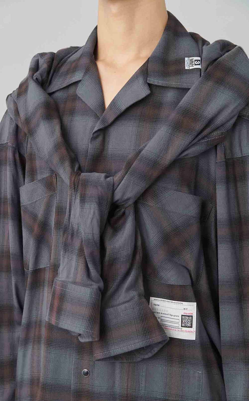 ショールレイヤードシャツ