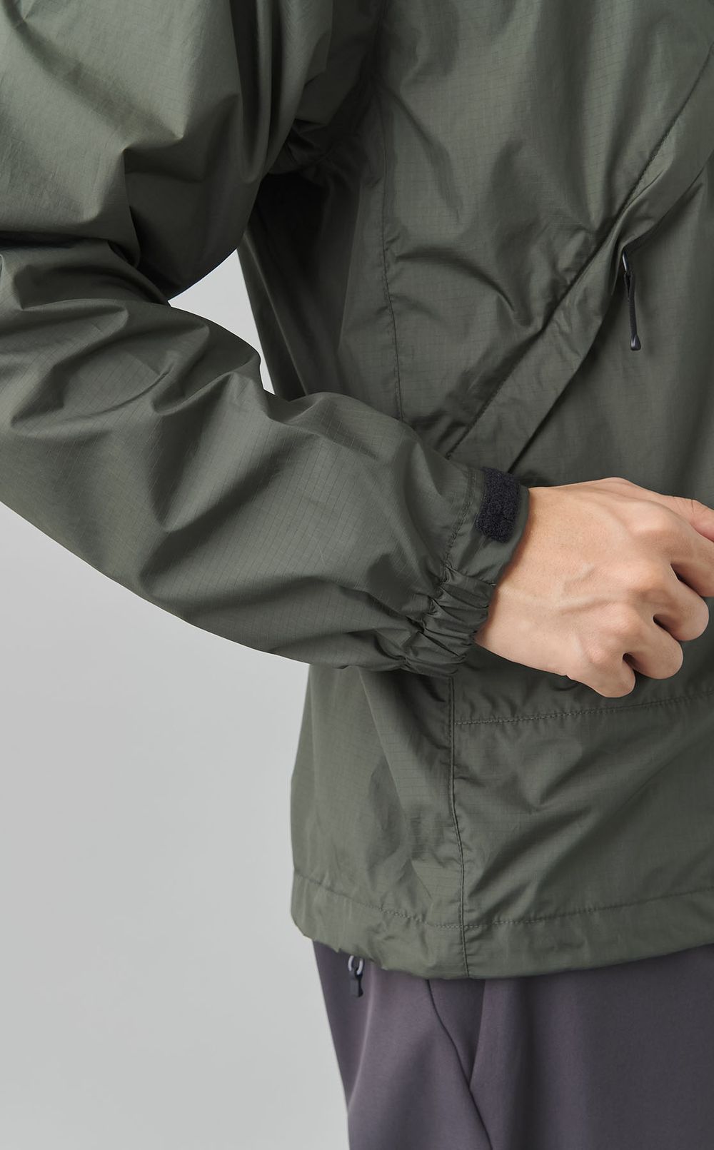 リップストップフーデッドジャケット