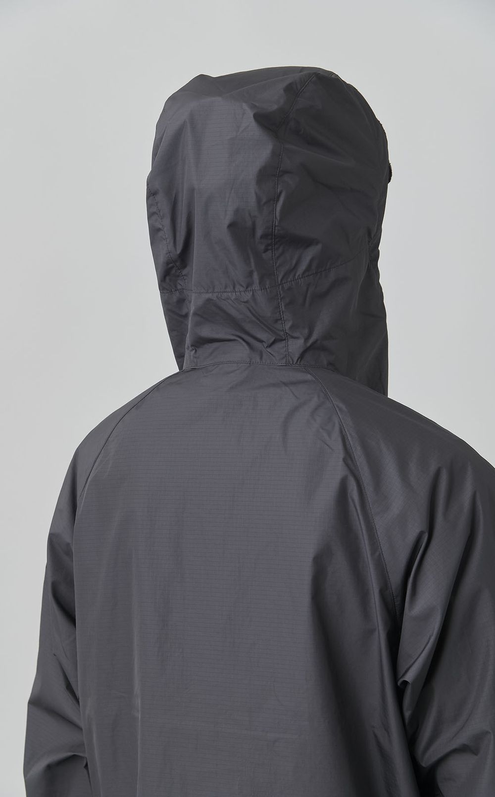 リップストップフーデッドジャケット