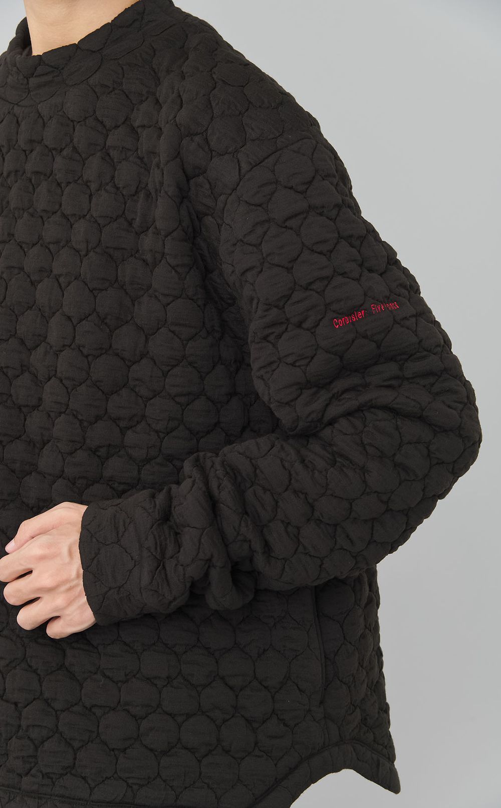 ソフトキルティングプルオーバー