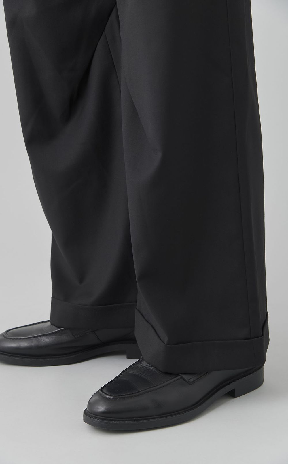 タックデザインスラックス