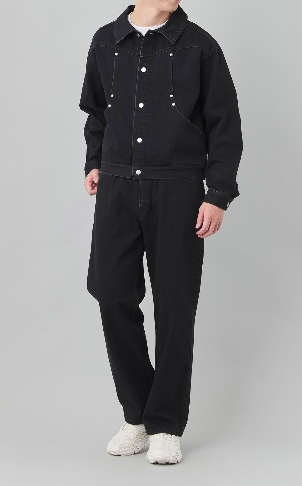 カーブポケットデニムジャケット