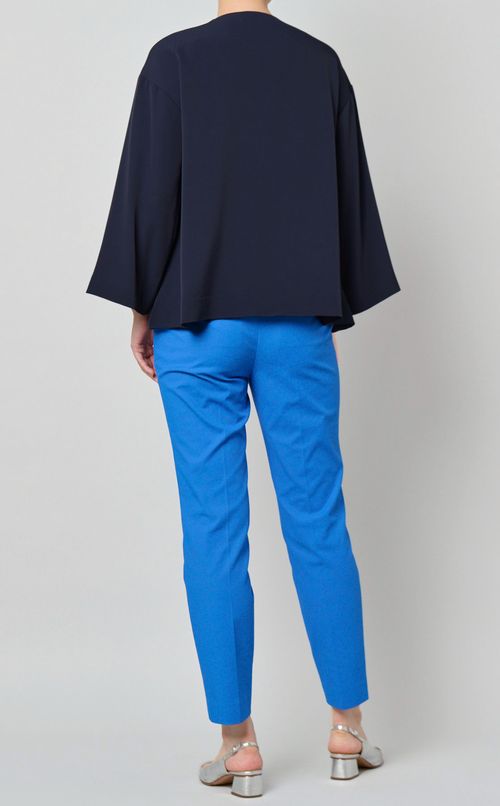 ノーカラーケープジャケット