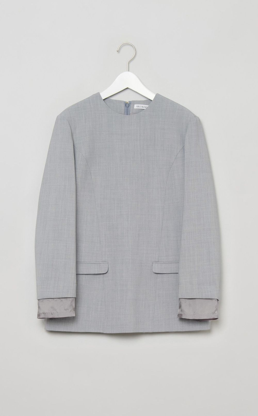 パネルラインプルオーバートップス