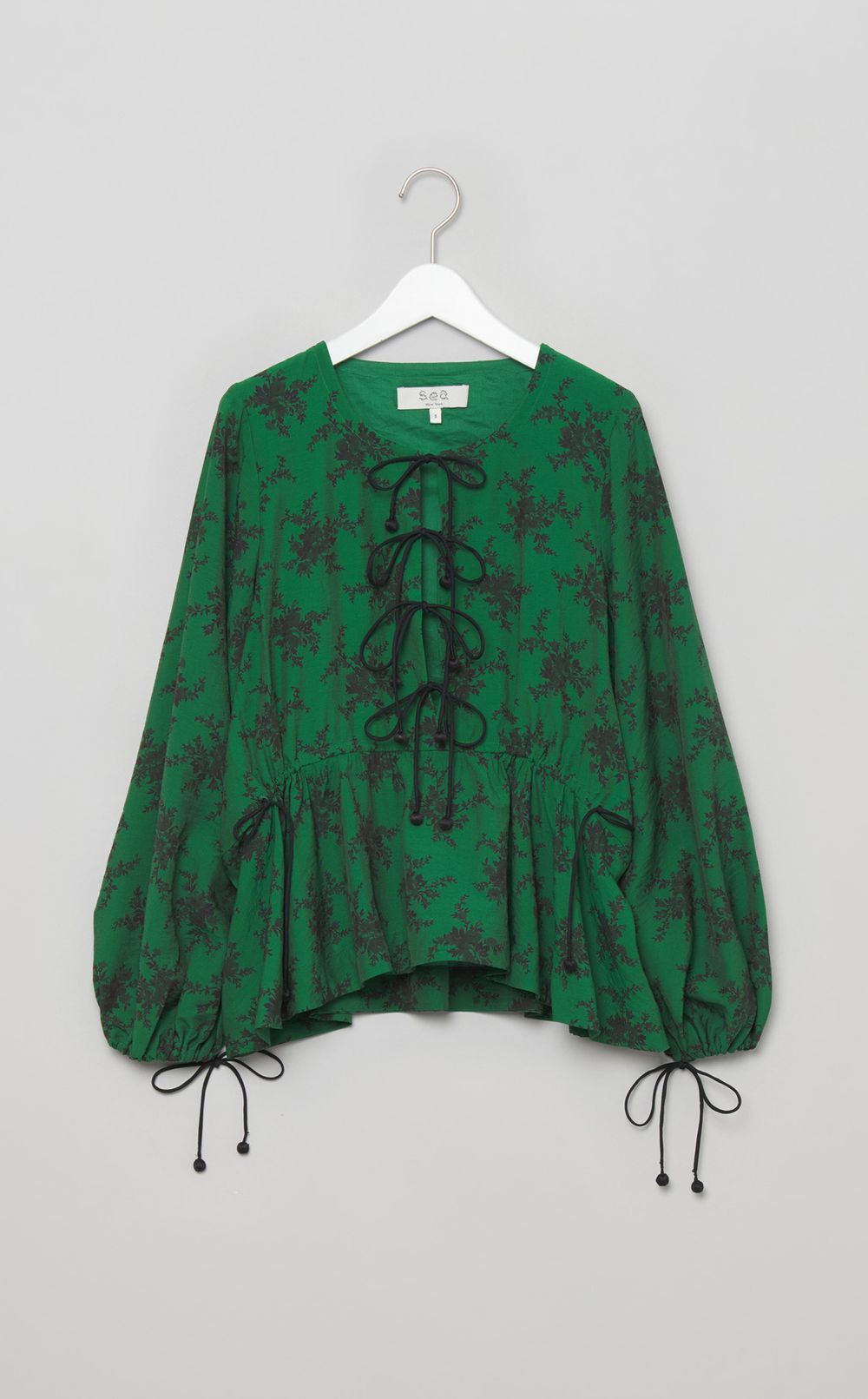 フラワープリントドローコードブラウス