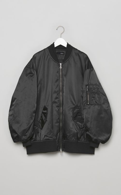 ナイロンフライトボリュームブルゾン