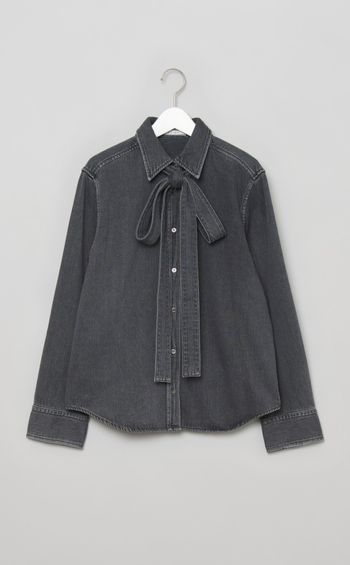 ボウタイ付きシャツカラーデニムシャツ