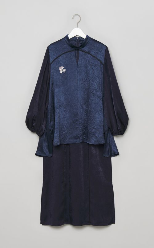 金駒刺繍レイヤードドレス