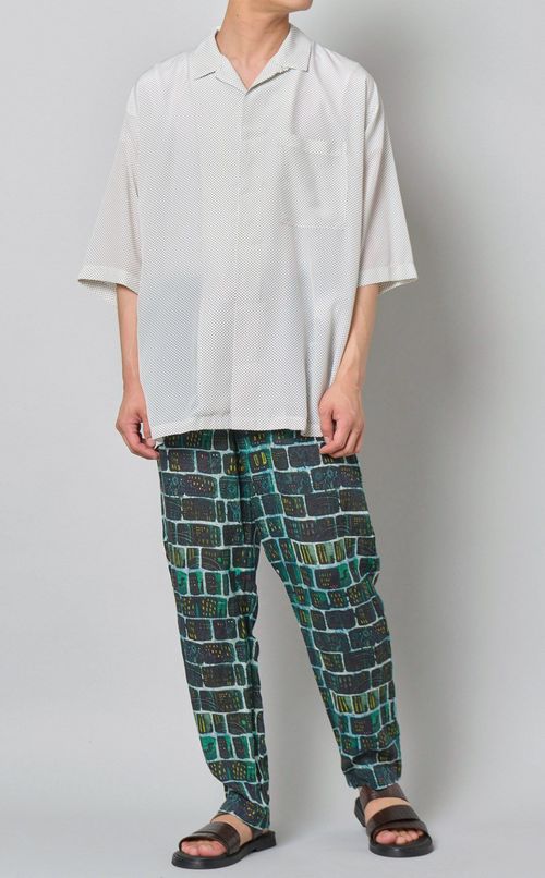 ポリエステルドットシャツ