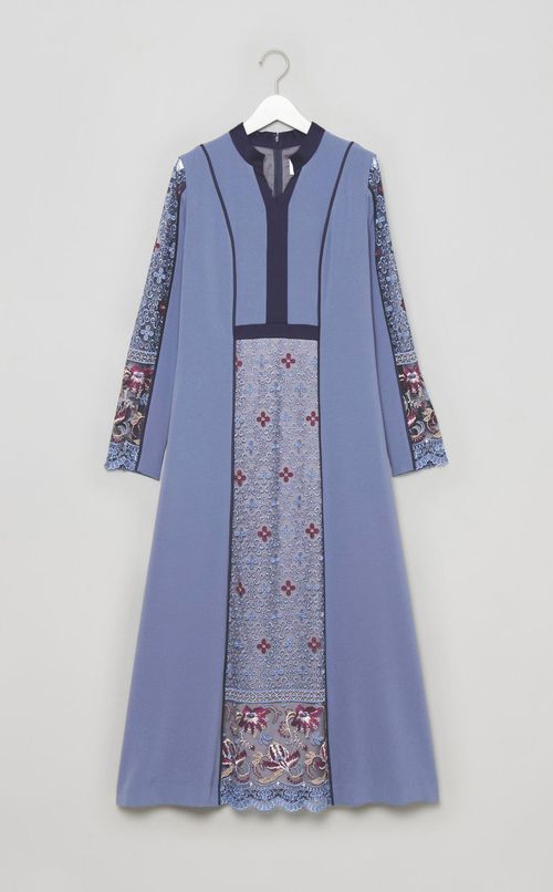 フラワーフレームレースドレス