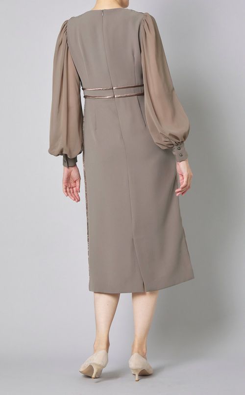 フラワーレースドッキングドレス