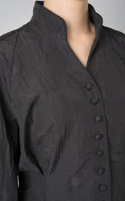 リップル加工ウエストシャイプブラウス