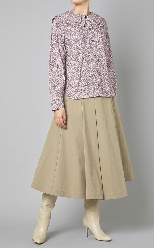 フラワープリントダブルカラーブラウス